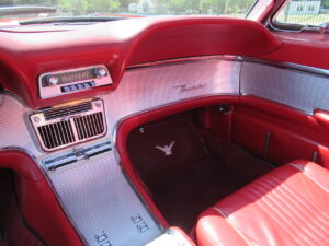 1963 Ford Thunderbird Roadster - Image 10