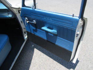 1963 Studebaker Lark Daytona Wagonaire - Image 13