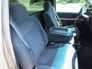 2001 Chevrolet Silverado LS 1500 Shortbed Pickup - Image 11