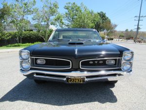 1966 Pontiac GTO Coupe Tri-Power - Image 4
