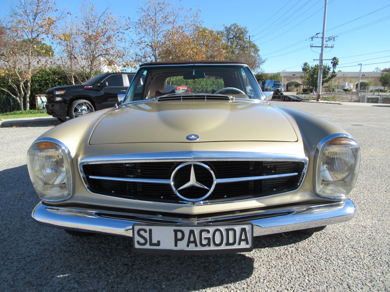 1970 Mercedes Benz 280SL Roadster - Image 4