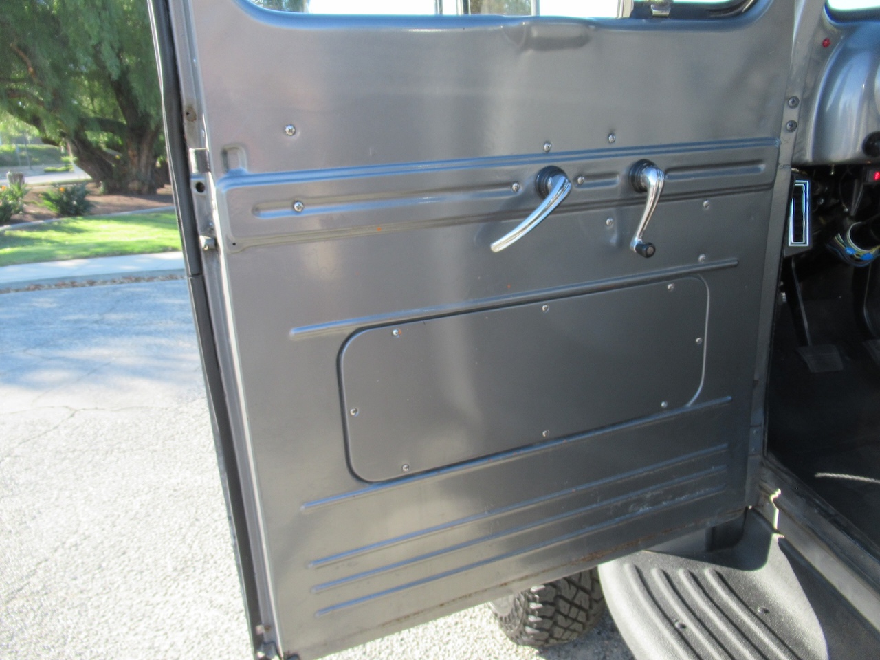 1948 Ford F-5 Custom Flatbed - Image 12