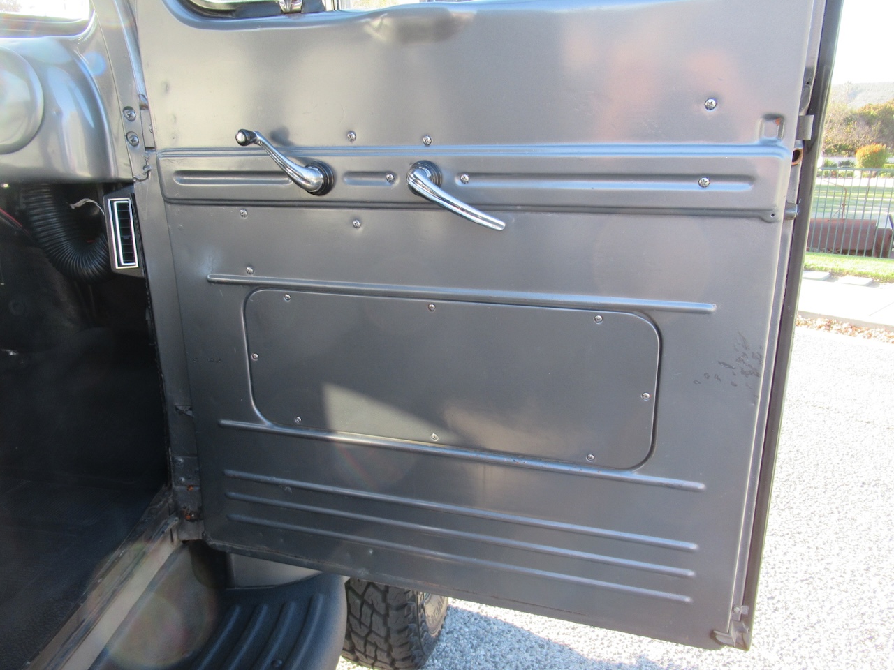 1948 Ford F-5 Custom Flatbed - Image 13