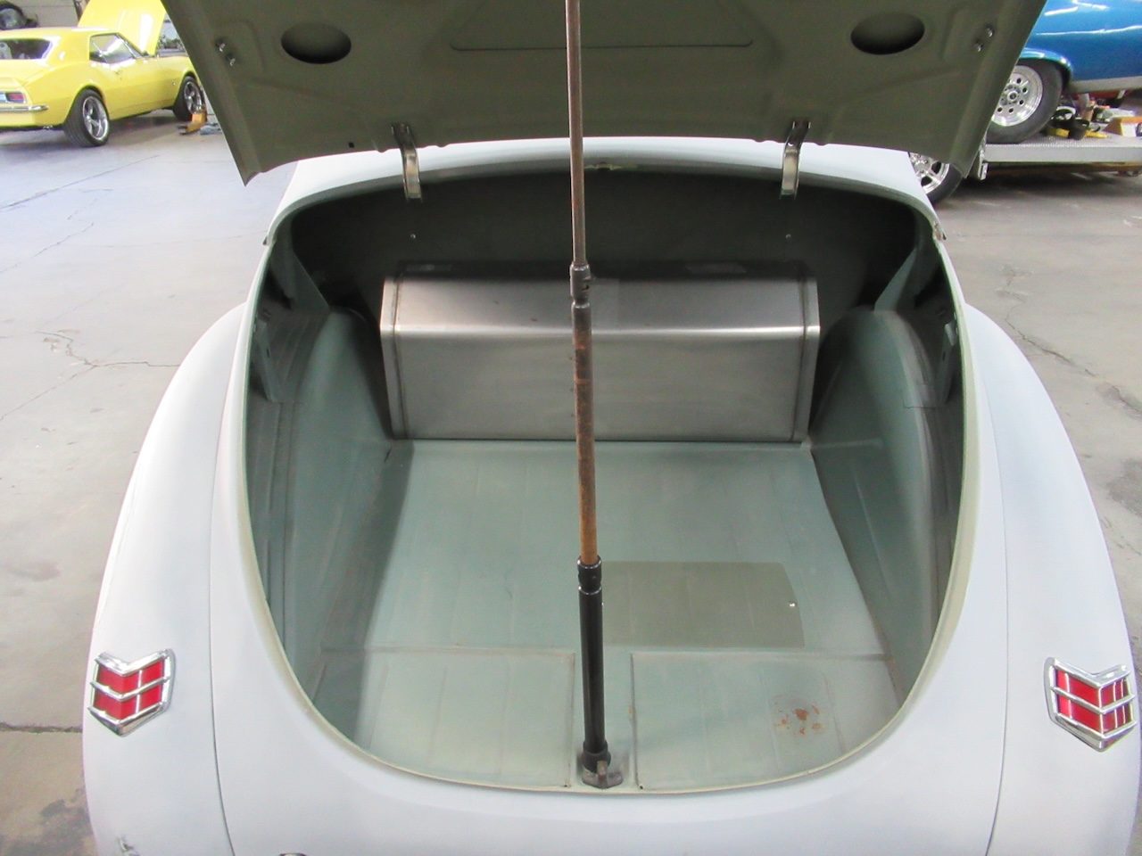 1940 Ford Deluxe Coupe Pro Street Project - Image 25