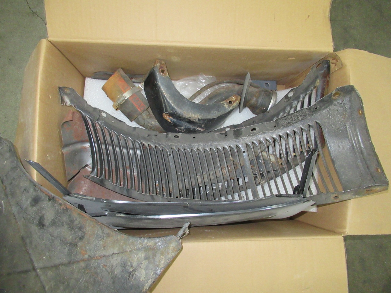 1940 Ford Deluxe Coupe Pro Street Project - Image 47