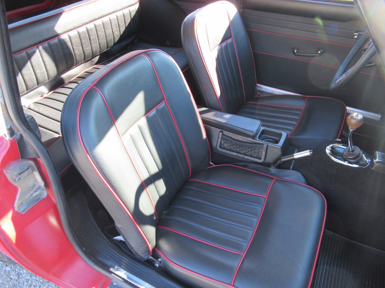 1967 MGB GT Special - Image 25