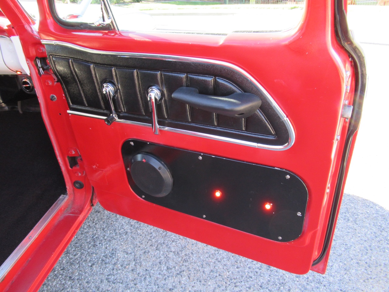 1965 Ford F100 Custom Cab Short Bed Pickup - Image 13