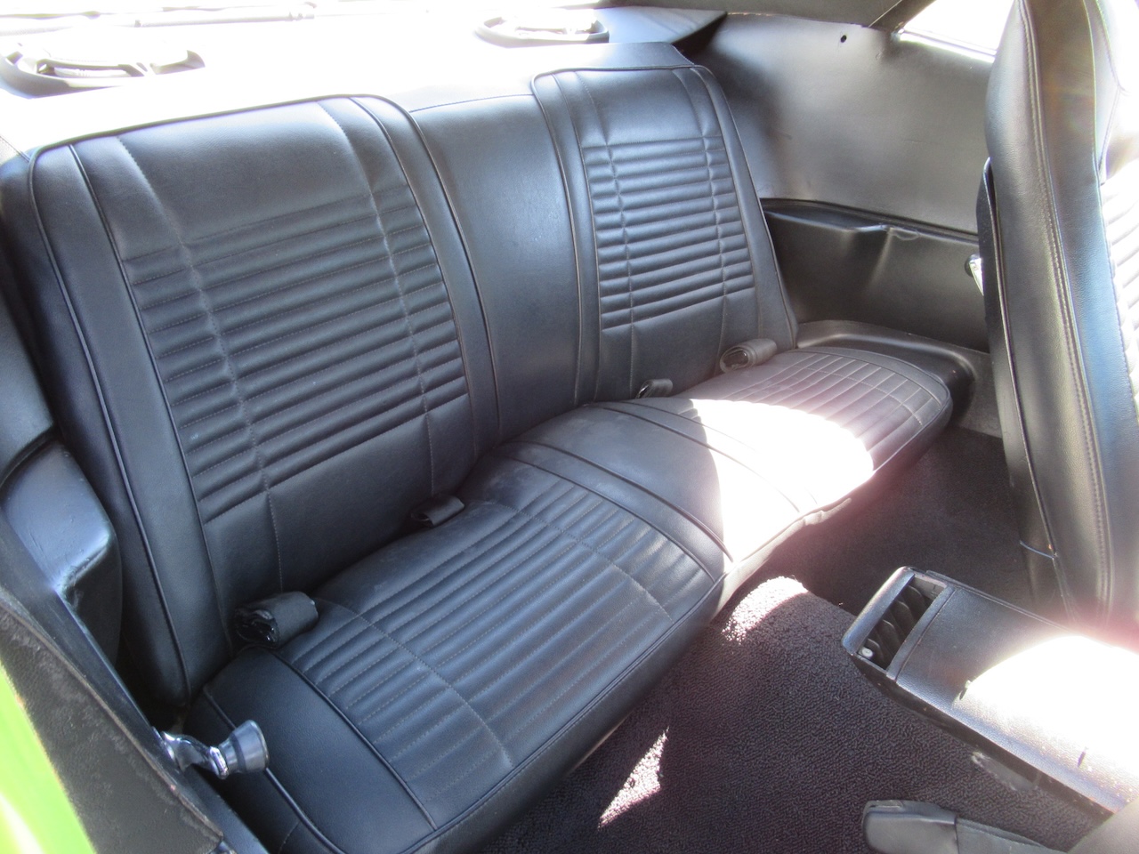 1970 Dodge Challenger - Image 11