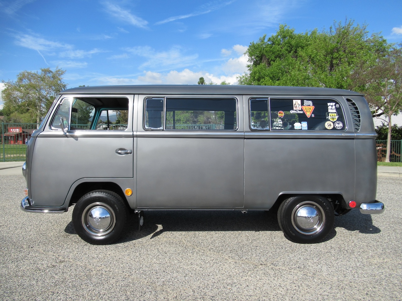 1968 Volkswagen Type 2 Microbus - Image 3