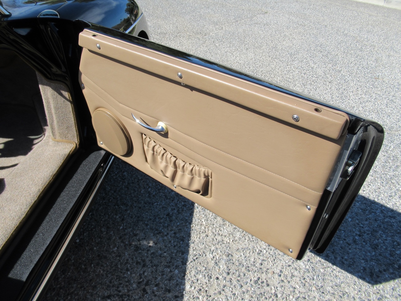 1957 Porsche Speedster Replica - Image 13