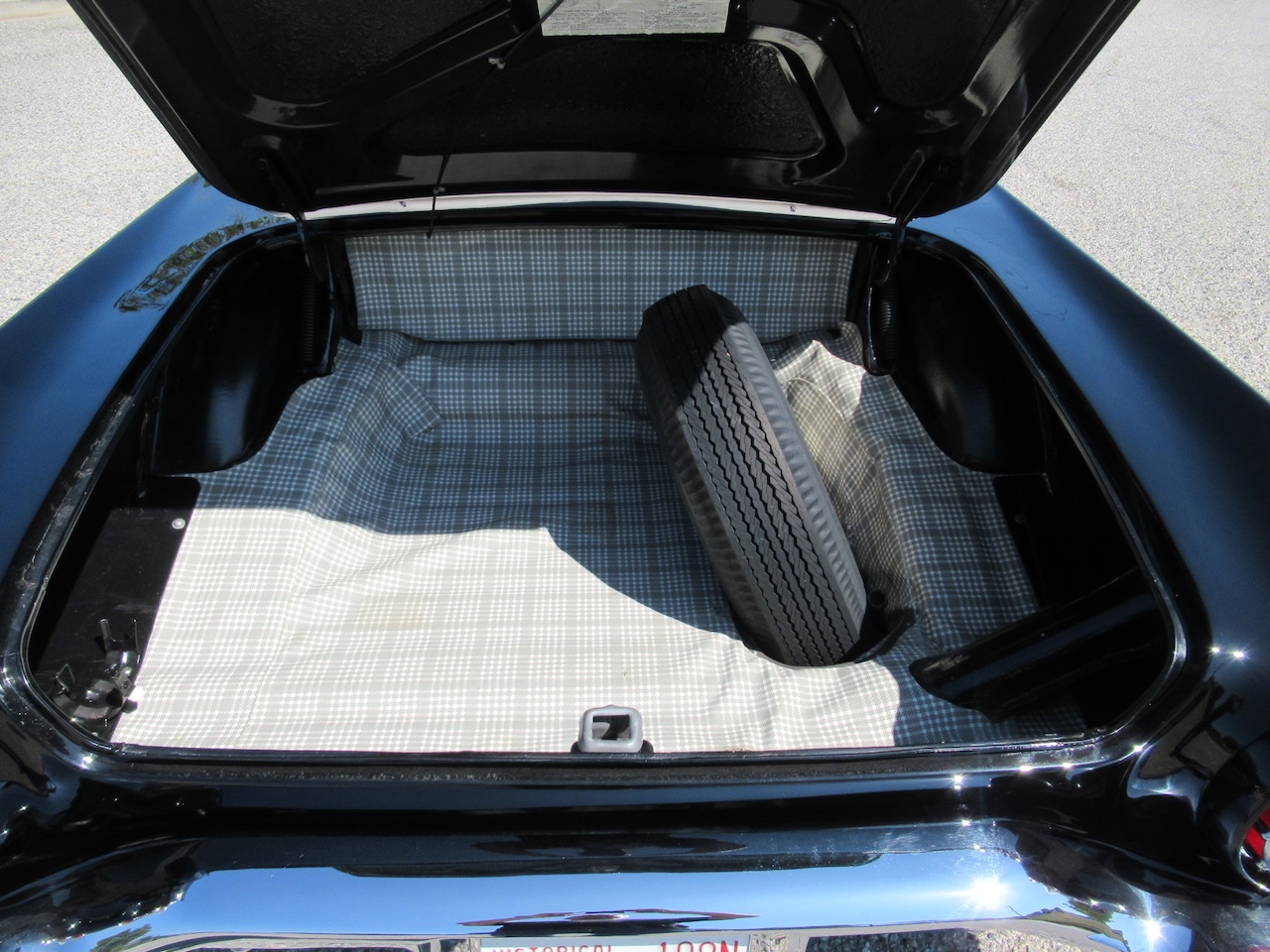 1957 Ford Thunderbird Roadster - Image 19