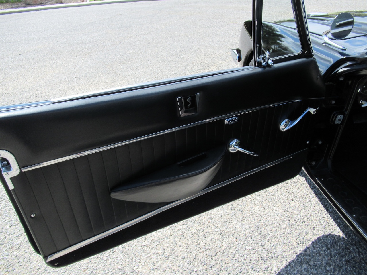 1963 Studebaker Avanti R2 Supercharged - Image 12